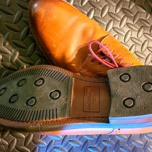 Men's Bostonian size 12 Oxfords.